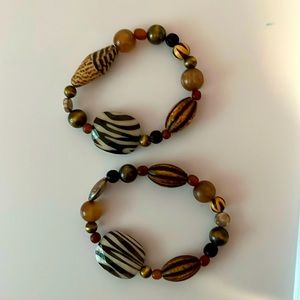These 2 stretchy bracelets are a set.